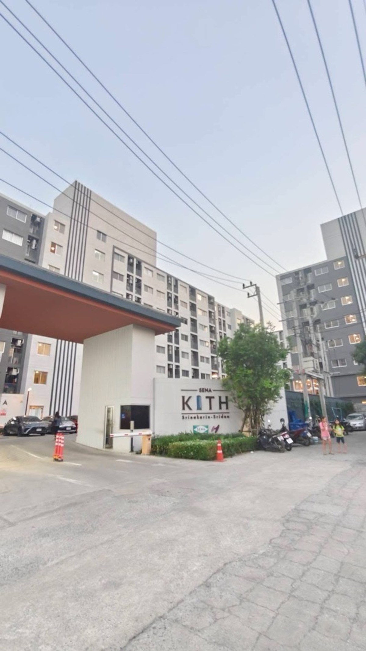 For RentCondoSamut Prakan,Samrong : Condo for rent Senakit Srinakarin-Sridan