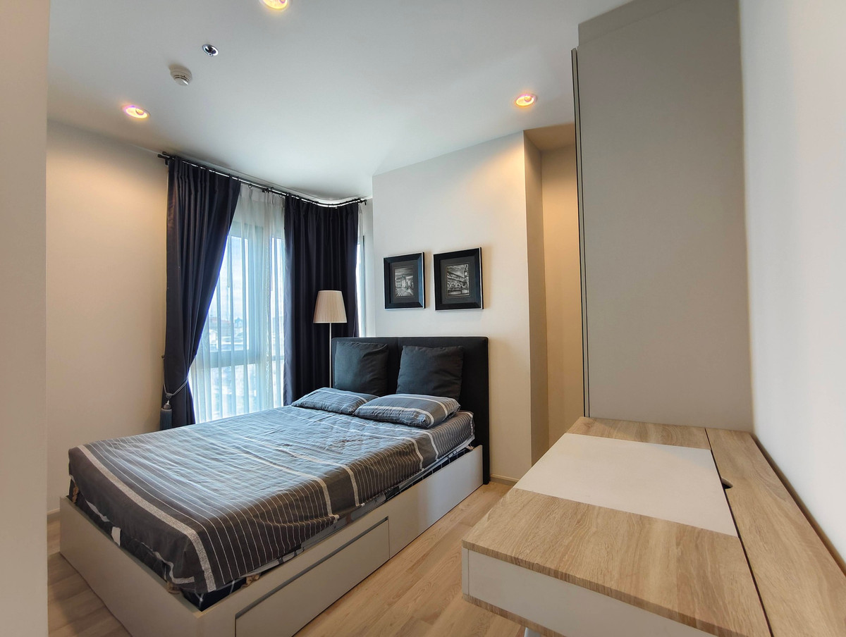 For RentCondoRatchadapisek, Huaikwang, Suttisan : ⭐️ Centric Huai Khwang Station ⭐️2 bedrooms, 2 bathrooms, 60 sq m., complete with electrical appliances, ready to move in.