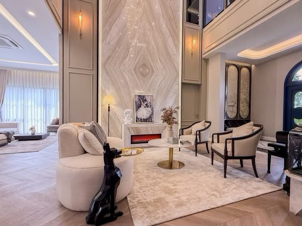 ให้เช่าบ้านพัฒนาการ ศรีนครินทร์ : ✨ขาย / ให้เช่า บ้านหรูสไตล์คฤหาสน์ นาราสิริ กรุงเทพกรีฑา Narasiri Krungthep Kreetha 🇹🇭 @1derhome