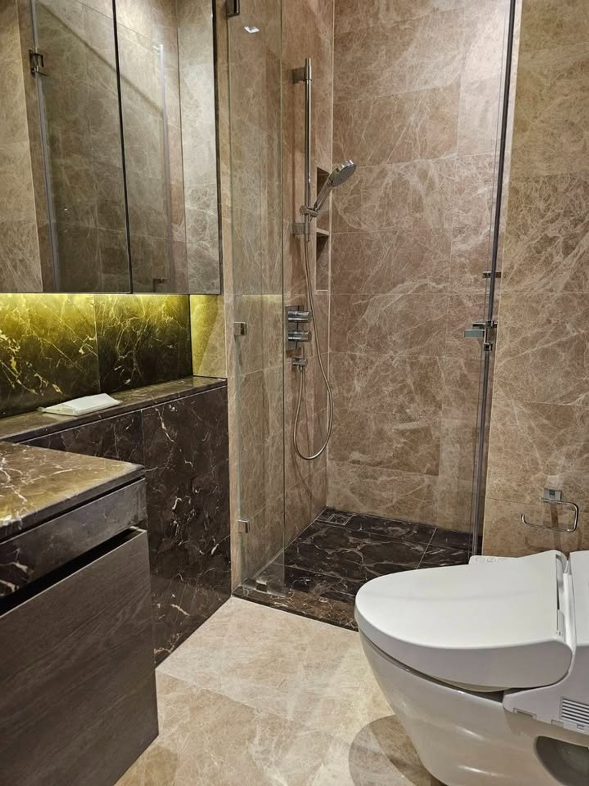 คอนโดวิทยุ ชิดลม หลังสวน : ขาย/เช่า คอนโด 28 Chidlom คอนโดหรูใกล้รถไฟฟ้า BTS ชิดลม