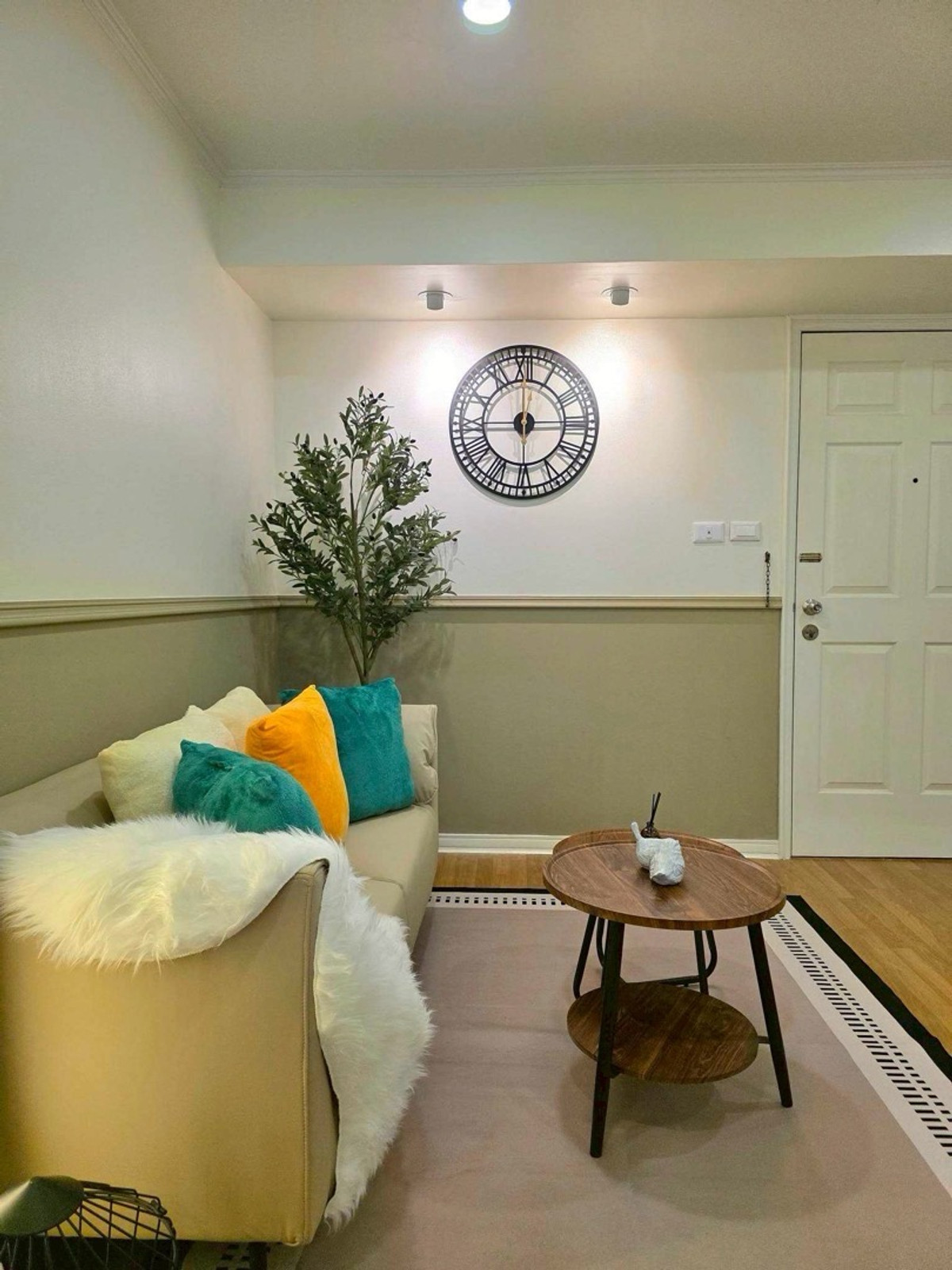 ขายคอนโดท่าพระ ตลาดพลู วุฒากาศ : 💙@condocurator 💙 ขาย Lumpini Place Ratchada - Thapra รีโนเวทใหม่ วิวสระว่ายน้ำ [PM4805]