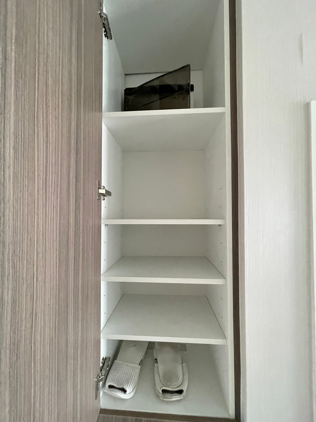 For SaleCondoSriracha Laem Chabang Ban Bueng : For Sale  Condo Knightsbridge The Ocean Sriracha (S03-0914) 