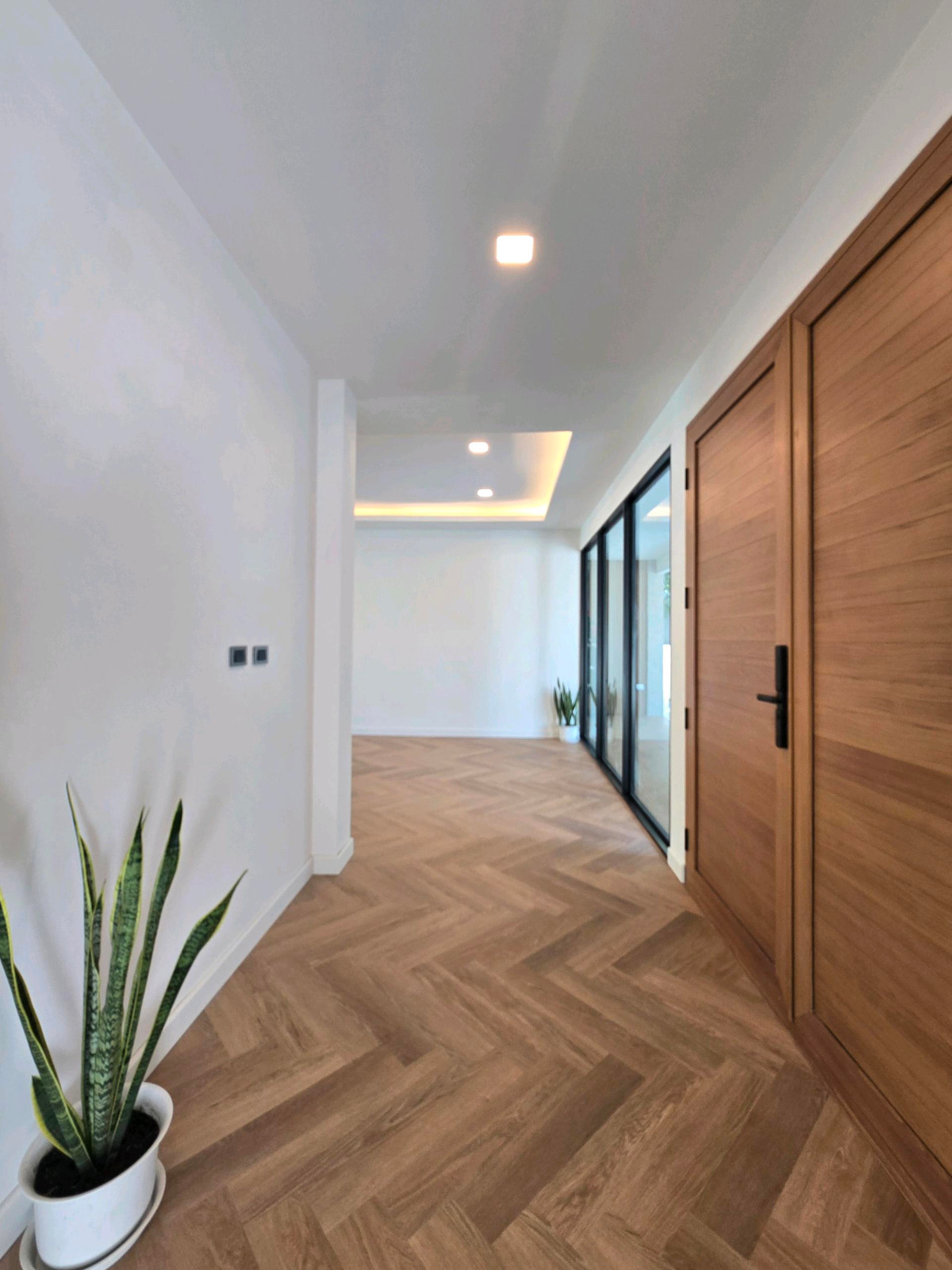 For SaleHome OfficePathum Thani,Rangsit, Thammasat : 🏡 Home office 8 parking spaces, renovated + new extension of the whole house, near Rangsit University 📌