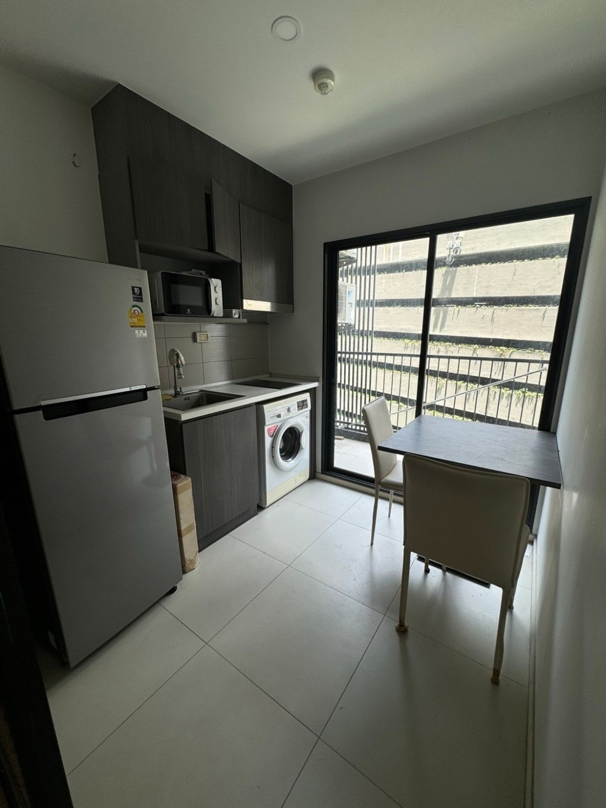 For RentCondoOnnut, Udomsuk : Condo for rent: Elio Del Nest, fully furnished, ready to move in, close to Udomsuk BTS and many places to eat!!