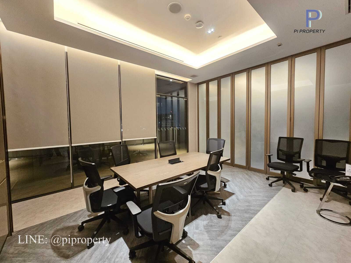 ขายคอนโดพระราม 9 เพชรบุรีตัดใหม่ RCA : ขายห้องชุด 1 ห้องนอนวิวสวย ในโครงการ THE ESSE at SINGHA COMPLEX สถานีรถไฟฟ้า MRT เพชรบุรี 0 เมตร ย่านอ่าวสเก - พระราม 9