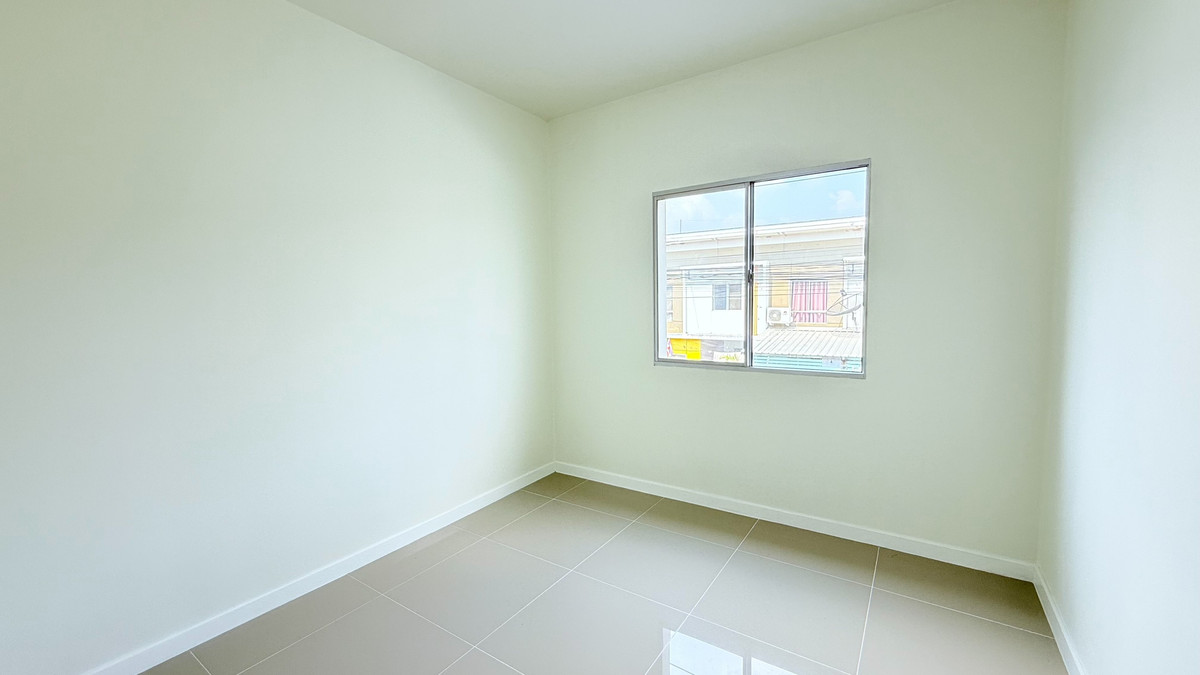 ขายทาวน์โฮมปทุมธานี รังสิต ธรรมศาสตร์ : ขายทาวน์เฮาส์ 2 ชั้น หมู่บ้านพฤกษา 64/2 คลอง 3 แต่งสวย Minimal