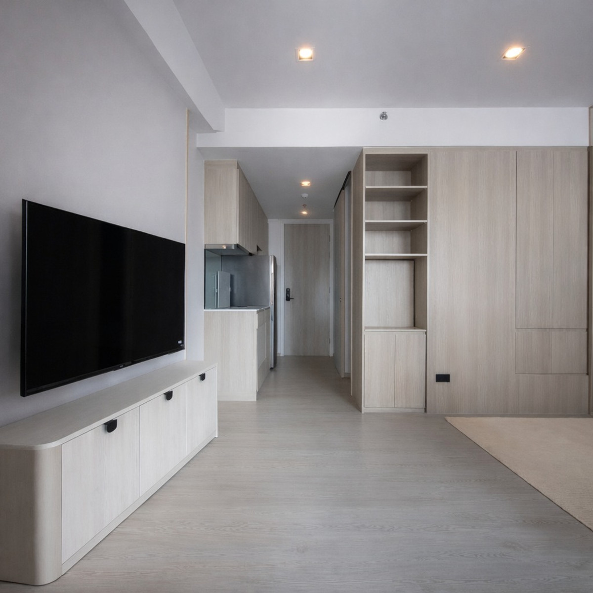 ให้เช่าคอนโดวงเวียนใหญ่ เจริญนคร : ⭐️ Reference Sathorn-Wongwianyai ⭐️ให้เช่าห้องขนาด 25 ตร.ม. เฟอร์นิเจอร์ Built-in ทั้งห้อง