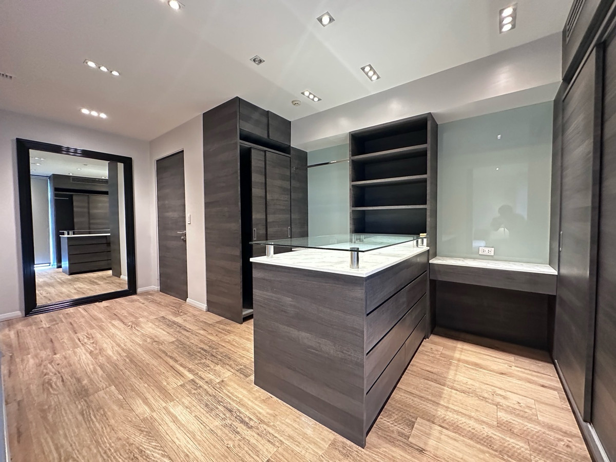 For RentCondoOnnut, Udomsuk : For rent, 2 bedrooms, 192 sq m, price 120,000 baht 0808144488