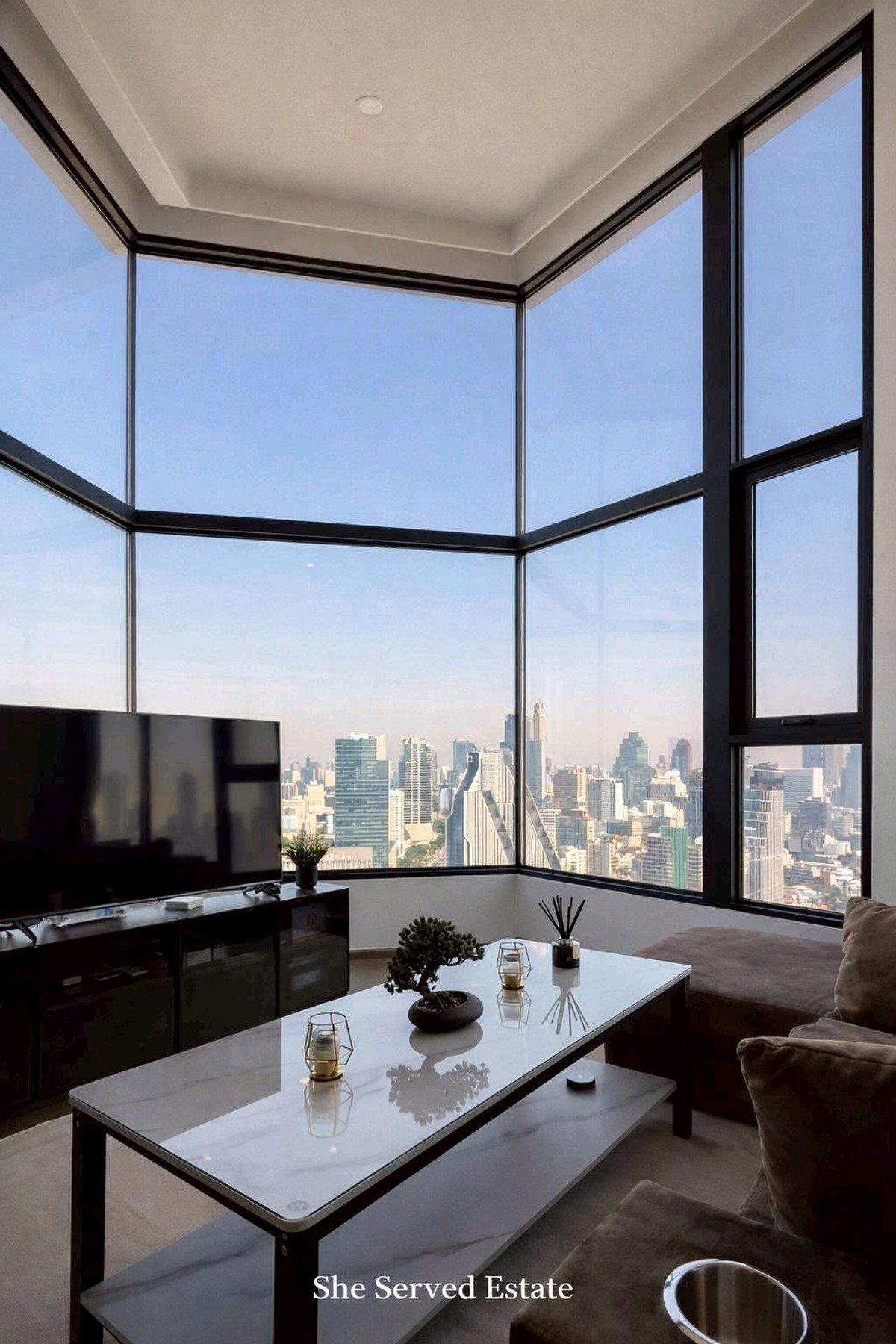 For RentCondoSiam Paragon ,Chulalongkorn,Samyan : ◈ Park Origin Chula–Samyan ◈ Duplex Layout • 33rd Floor • 2 Bedrooms • 2 Bathrooms • Near MRT Hua Lamphong