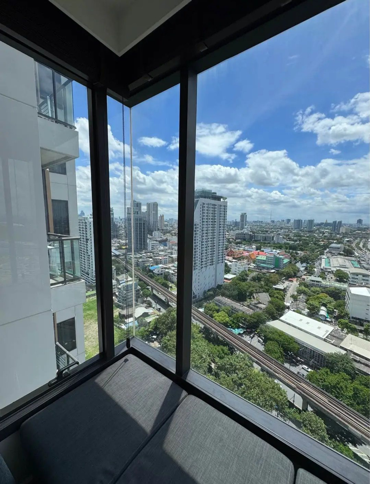 ให้เช่าคอนโดสะพานควาย จตุจักร :  💥 FOR RENT   :   M  Jatujak Condo   💥  