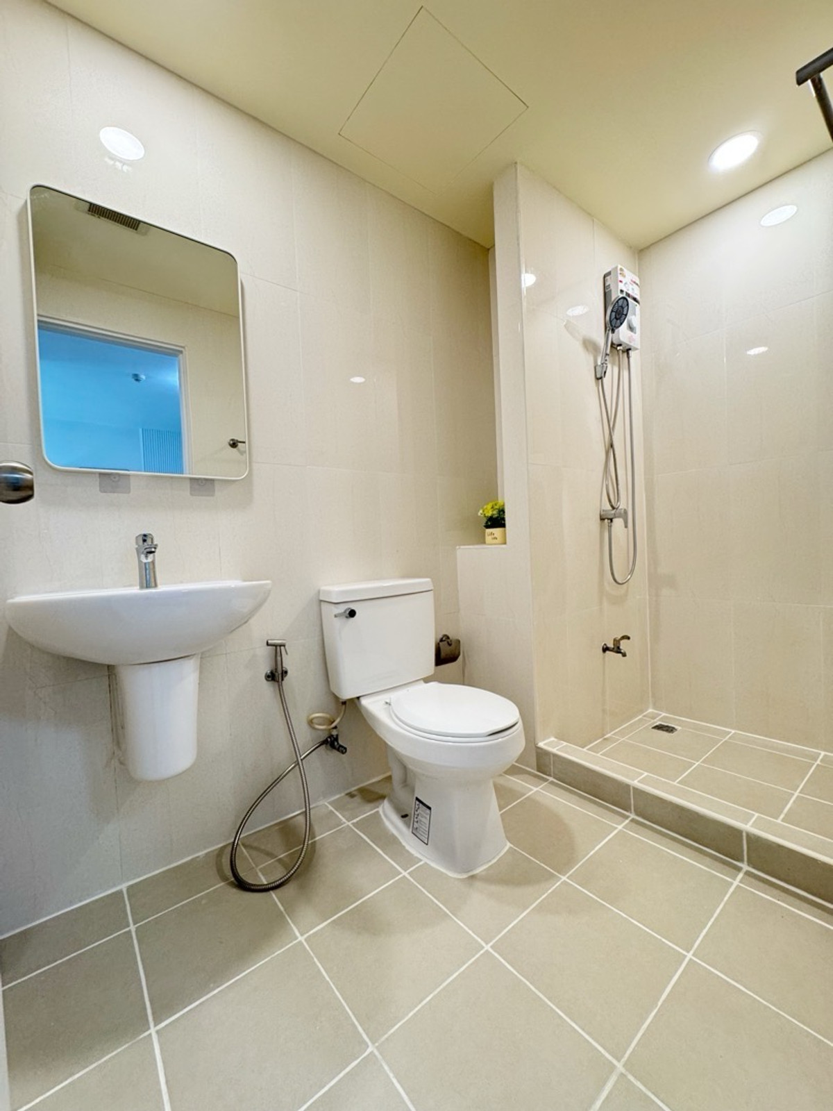 For SaleCondoBangna, Bearing, Lasalle : I Condo Sukhumvit 105 (Soi Lasalle)