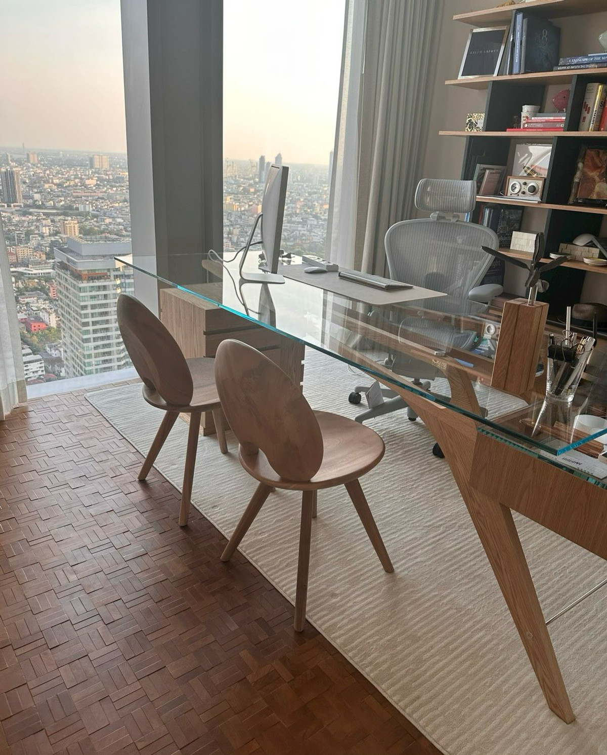 For RentCondoSathorn, Narathiwat : The Ritz-Carlton Residences Bangkok, 47th Floor, 124.07 sqm, Fully Furnished 🔥✨ Move-In Ready 🗝️🚀