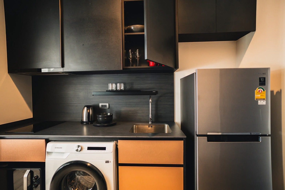 ให้เช่าคอนโดพัทยา บางแสน ชลบุรี สัตหีบ : The edge central Pattaya / 1 Bedroom (FOR RENT), เอดจ์ เซ็นทรัล พัทยากลาง / 1 ห้องนอน (เช่า) BEWN115 