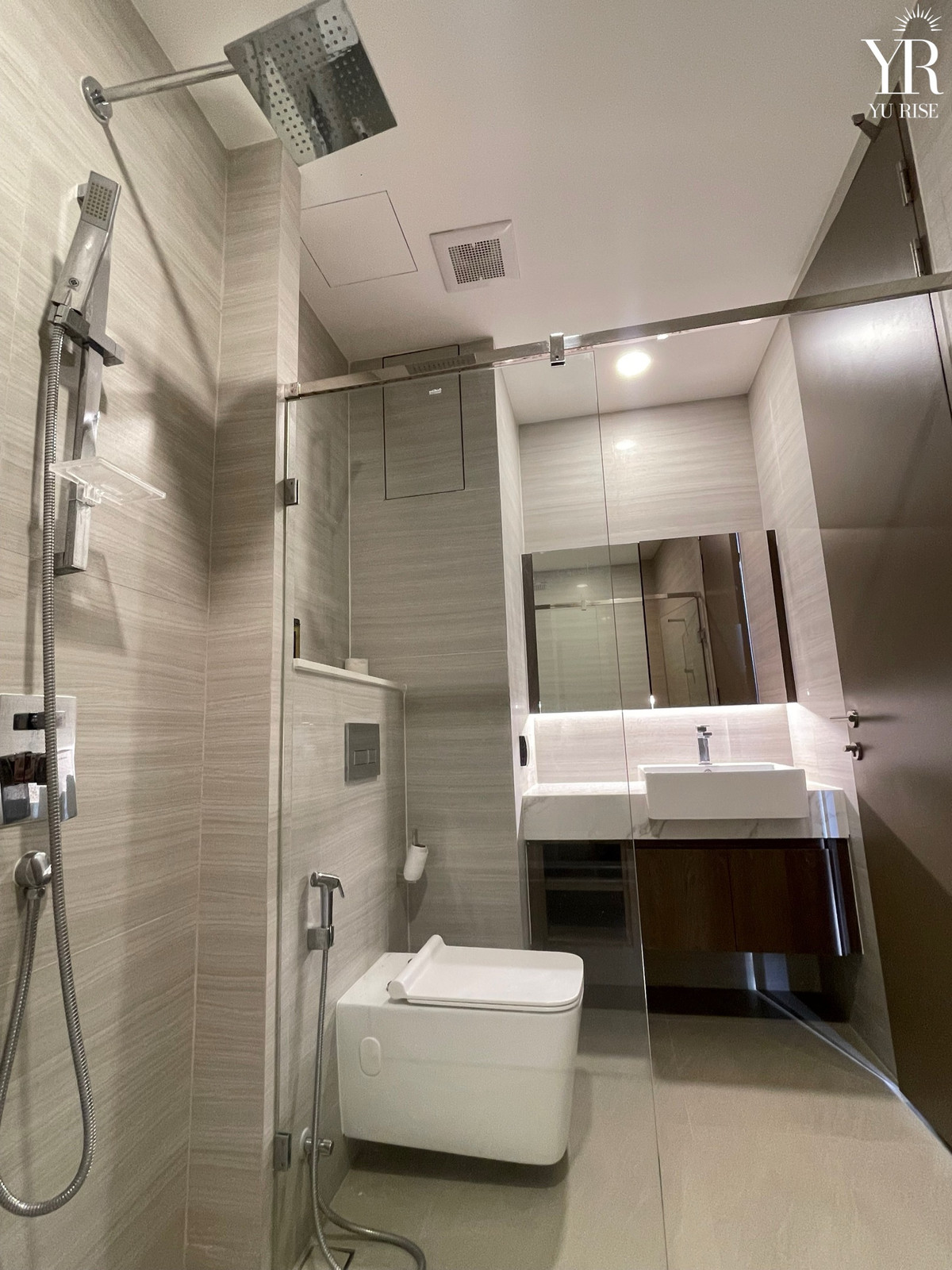 CondoSukhumvit, Asoke, Thonglor : Condo for rent and sale 1 bedroom 1 bathroom fully furnished Ready to move in.