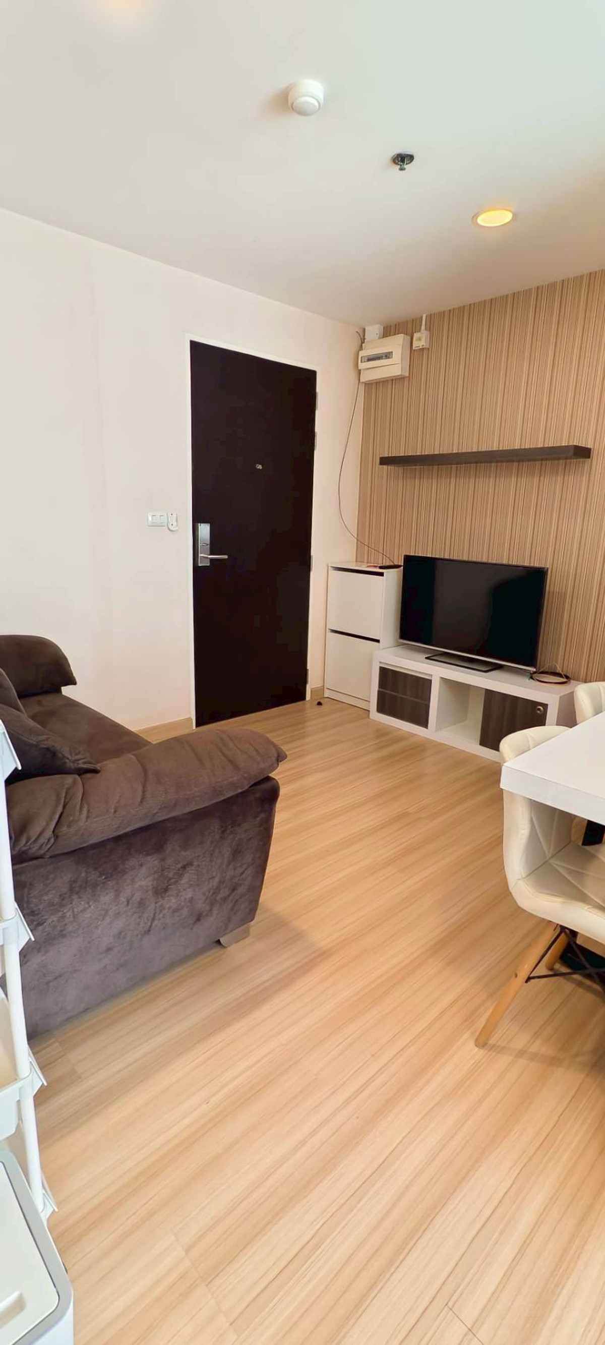 For RentCondoRama 8, Samsen, Ratchawat : Condo for rent, Chateau In Town Rama 8, near MRT Bang Yi Khan