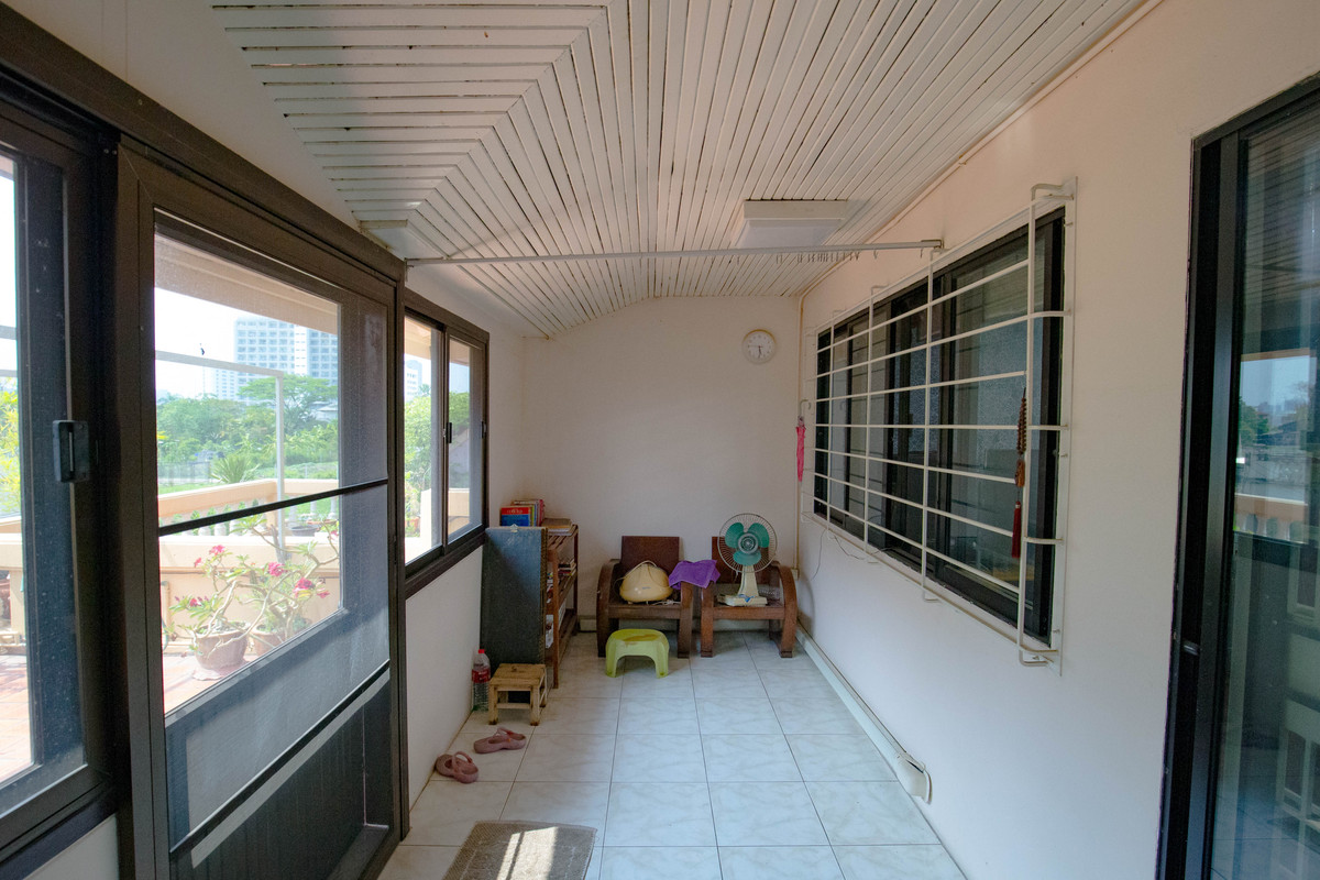 For RentTownhomePattanakan, Srinakarin : 🏡✨ Big house, lots of usable space, Warathorn Ville Village, Phatthanakan 44💢🏡