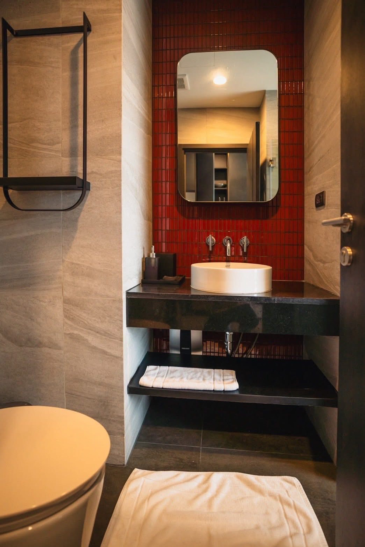 ให้เช่าคอนโดพัทยา บางแสน ชลบุรี สัตหีบ : The edge central Pattaya / 1 Bedroom (FOR RENT), เอดจ์ เซ็นทรัล พัทยากลาง / 1 ห้องนอน (เช่า) BEWN115 