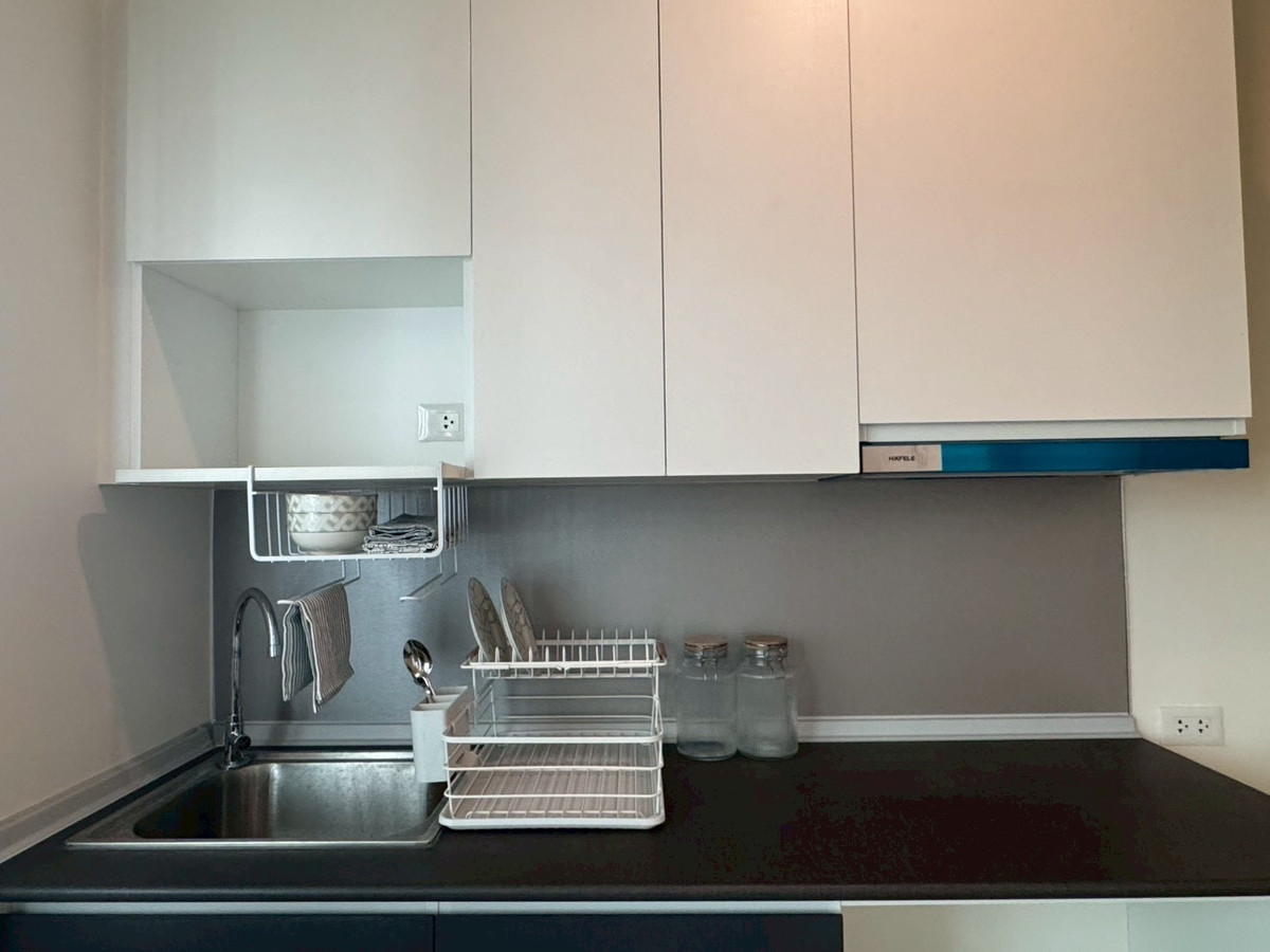 ขายคอนโดปิ่นเกล้า จรัญสนิทวงศ์ : ขาย ลุมพินี วิลล์ จรัญ ไฟฉาย 2ห้องนอน 1ห้องน้ำ 44ตรม ห้องใหม่ มือหนึ่ง ฟรีแอร์ คอนโดใกล้ MRT จรัญ13 MRT ไฟฉาย รพ.ศิริราช