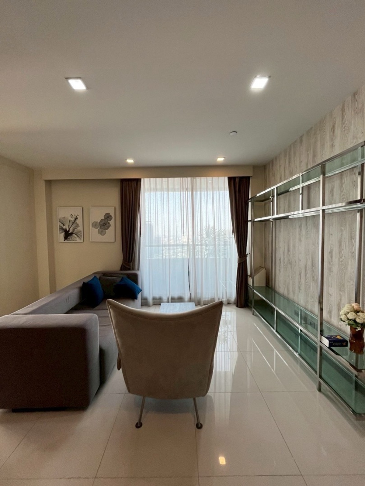 ขายคอนโดสีลม ศาลาแดง บางรัก : ⭐️M-SILOM⭐️For-Sell 2Bedroom 87sq.m 18.5MB Contact Us🫡