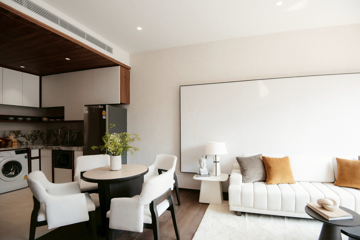 For SaleCondoSilom, Saladaeng, Bangrak : LTH14612 – Condo for Sale | Romm Convent | 48.02 sqm | 1 Bed 1 Bath | Near BTS Saladaeng | 12.65 MB | Condo for sale Romm Convent