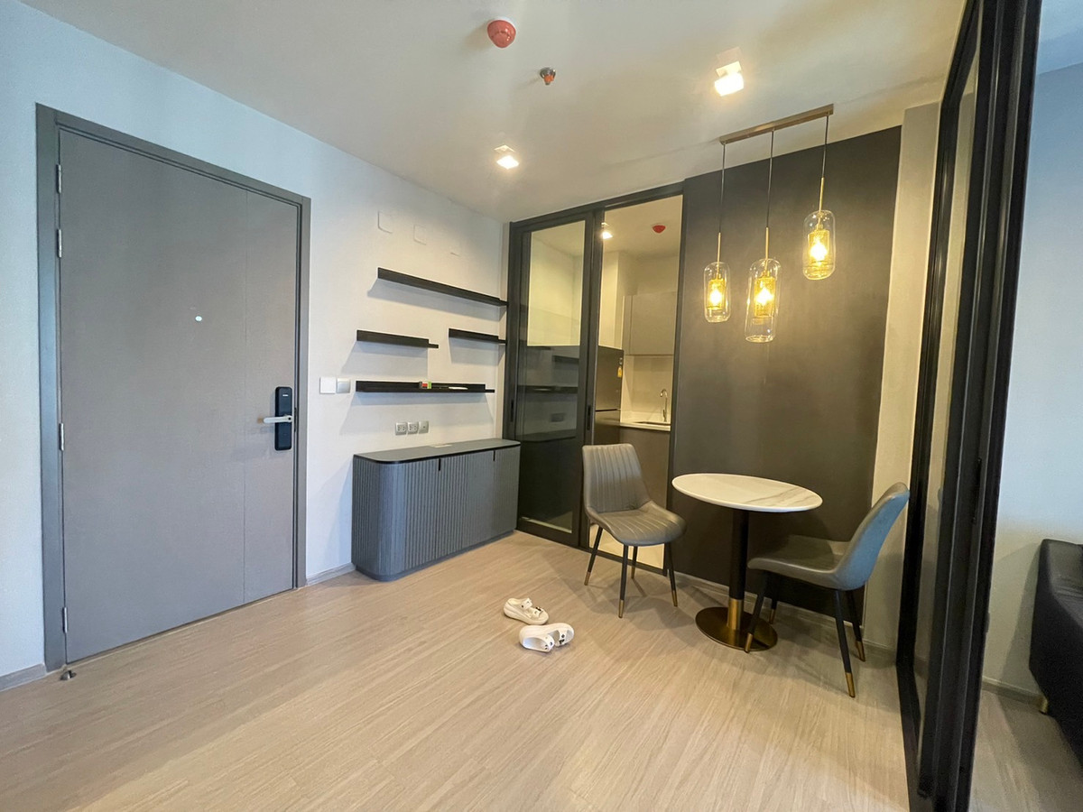 ให้เช่าคอนโดพระราม 9 เพชรบุรีตัดใหม่ RCA : Life Asoke Hype ห้อง1 bed plus ว่างพร้อมให้เช่า, Fully Furnished, สอบถามได้เลยครับ 