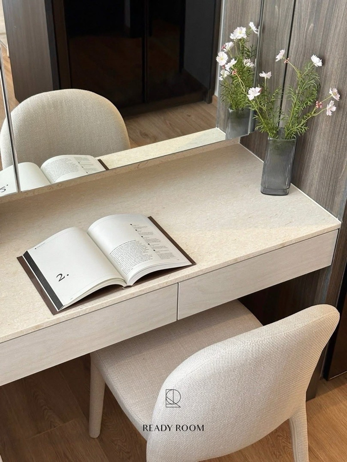 ให้เช่าคอนโดอารีย์ อนุสาวรีย์ : #R9572 🎉 090369  ให้เช่าคอนโด Noble Around Ari