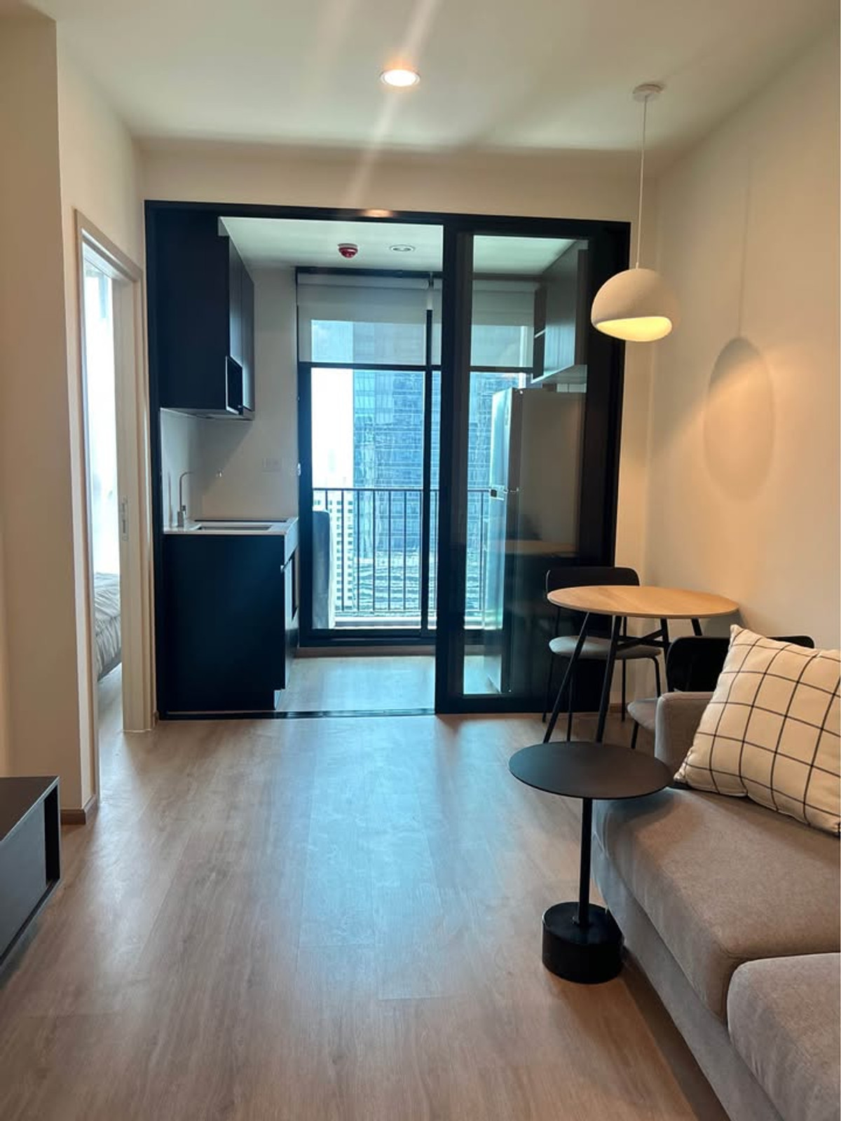 For RentCondoRama9, Petchburi, RCA : 🔥 For rent Nue District R9 (New District R9) 🔥 📍 Rama 9 location | Next to MRT Rama 9 🚆