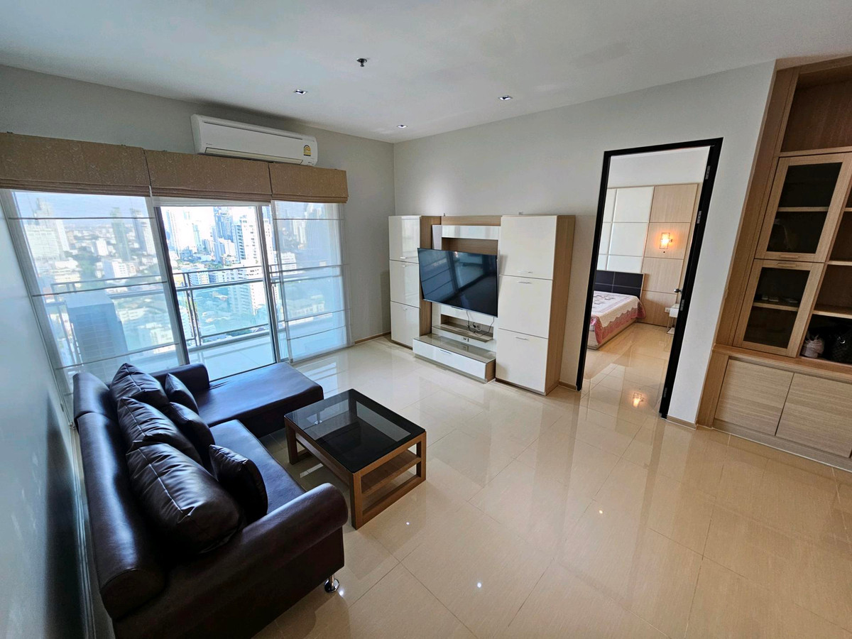 For RentCondoSukhumvit, Asoke, Thonglor : เดอะ เมดิสัน สุขุมวิท 41 ห้องเช่า 2 นอน 2 น้ำ พื้นที่ 118 ตรม ค่าเช่า 85,000 ต่อเดือน สนใจโทร น้อง 096-2615656 พร้อมให้นัดหมายเข้าชมทุกวัน

The Madison Sukhumvit 41  for Rent 2bed 2 bath 118 Sq,m Rental price 75k per month call Nong 096-2615656 Ready to t