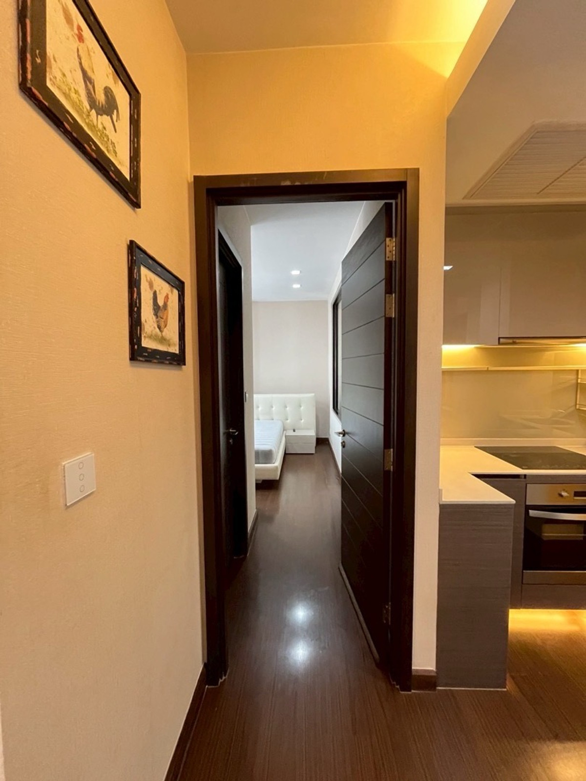 For RentCondoRatchadapisek, Huaikwang, Suttisan : ⭐️IVY AMPIO⭐️ 2BEDROOM COMBINE Parking 2Car 50K Contact Us🫡