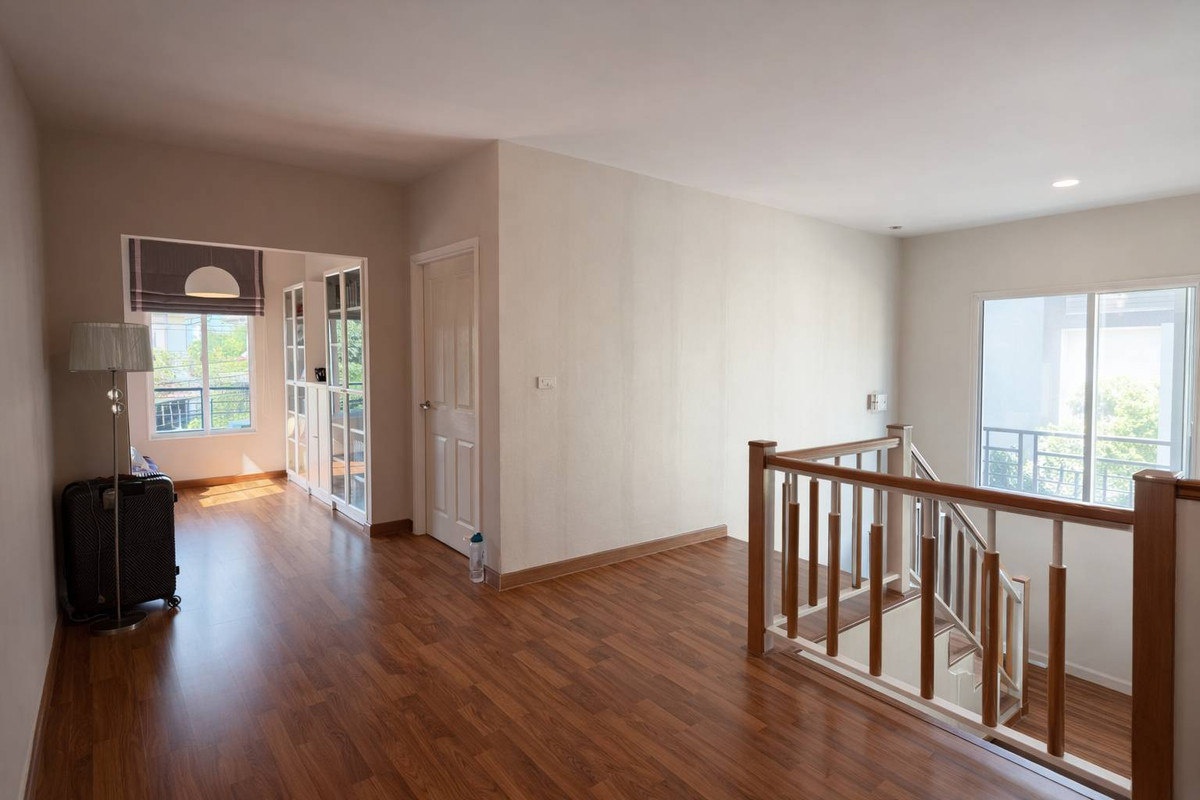 ขายบ้านบางแค เพชรเกษม : 95536 - ขาย บ้านเดี่ยว The Plant บางแค หลังใหญ่ บนถนนเมนของหมู่บ้าน เนื้อที่ 60.2 ตรว. พื้นที่ใช้สอย 194 ตรม.