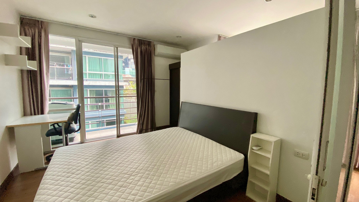 For RentCondoOnnut, Udomsuk : Low rise 42 sqm studio at The Muse Sukhumvit 64/2 for rent 12,000THB per month, Punnawithi BTS station.
