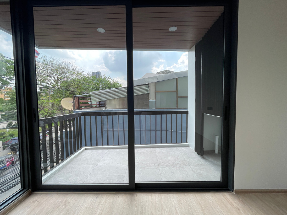 For SaleCondoAri,Anusaowaree : [Urgent sale!] Rare Item in the heart of Ari @Aritier Ari | Penthouse 75 sq m., 150% parking, highest level of privacy! Experience a superior life in the area. 