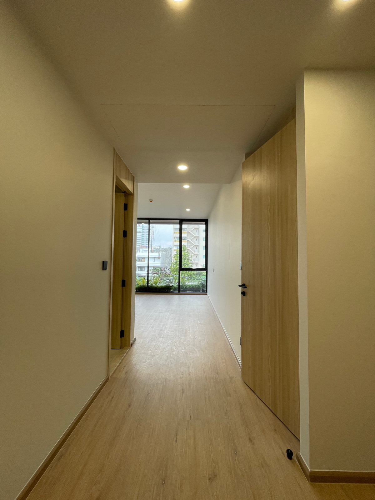 For SaleCondoAri,Anusaowaree : [Urgent sale!] Master Penthouse 89 sq m @Aritier Ari | 150% parking, maximum privacy in Ari! 