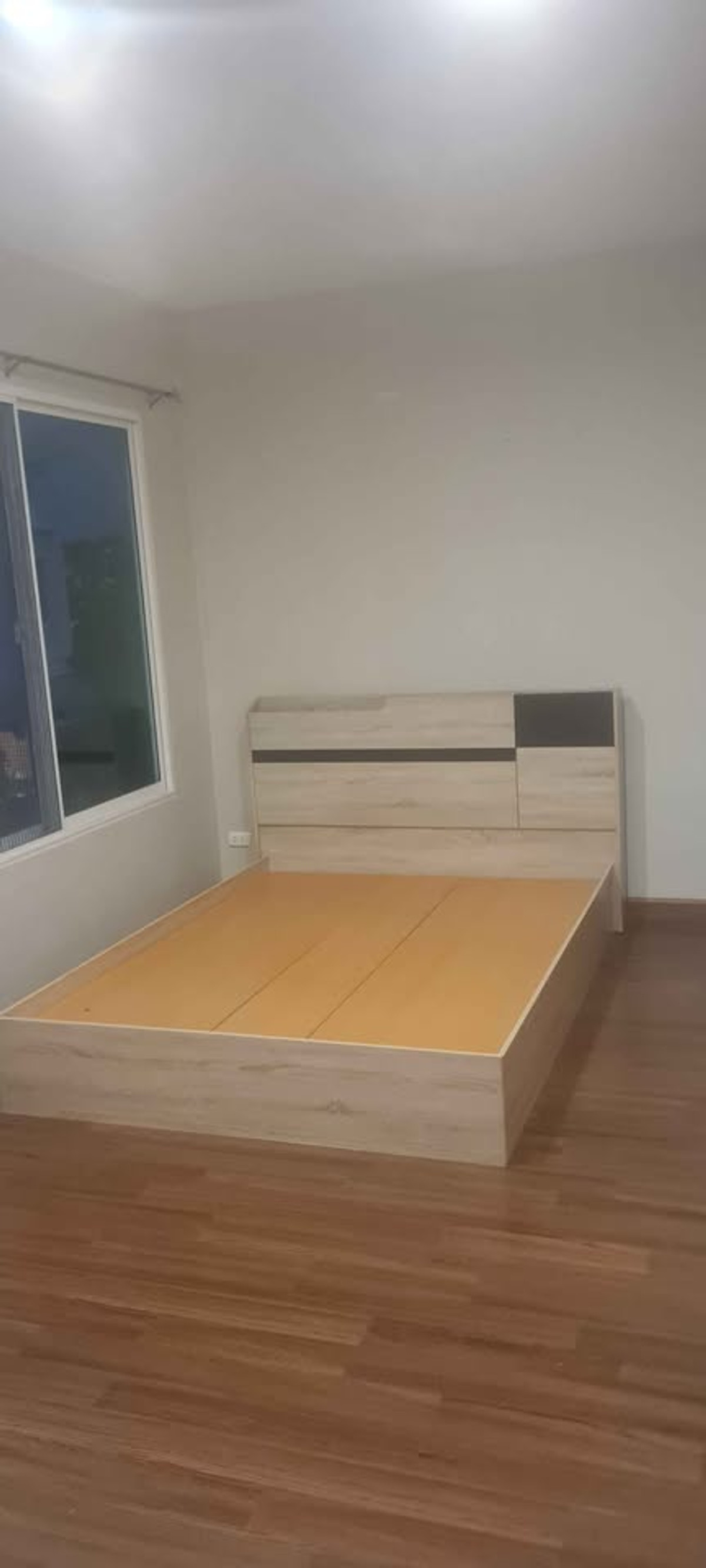 ให้เช่าทาวน์โฮมพระราม 5 ราชพฤกษ์ บางกรวย : ให้เช่าทาวน์โฮม พลีโน่ พระราม5-ปิ่นเกล้า เฟอร์นิเจอร์ครบ พร้อมเข้าอยู่ ทำเลใกล้เมือง ปิ่นเกล้า ราชพฤกษ์ ใกล้ กฟผ.  ใกล้รถไฟฟ้าแด'