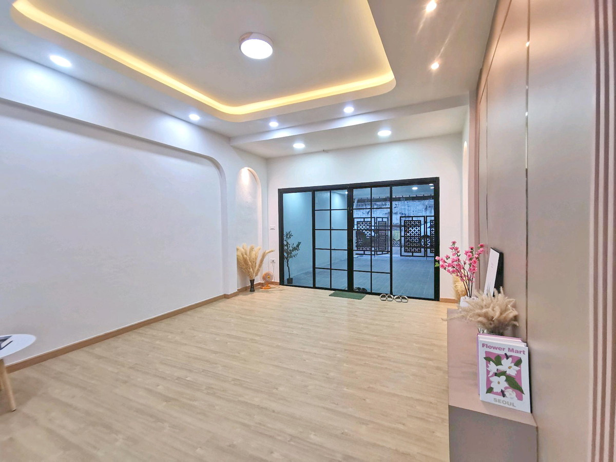 ขายทาวน์โฮมรัชดา ห้วยขวาง : HK0656♚ขาย ทาวน์เฮ้าส์ 3 ห้องนอน⚝ห้วยวาง♜MRT ห้วยขวาง∞099-5919653,065-9423251▚Line@sureresidence