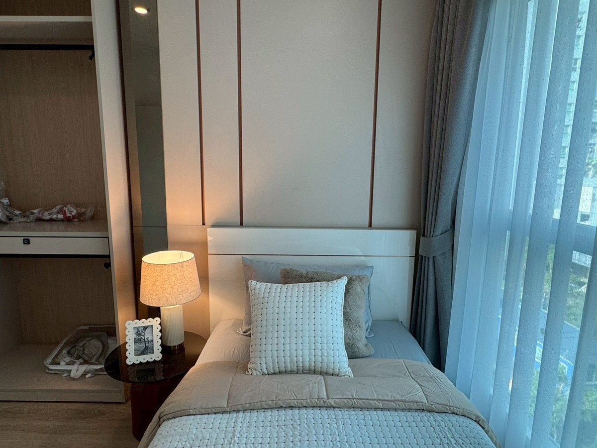 ขายคอนโดปิ่นเกล้า จรัญสนิทวงศ์ : ขาย ลุมพินี วิลล์ จรัญ ไฟฉาย 2ห้องนอน 1ห้องน้ำ 44ตรม ห้องใหม่ มือหนึ่ง ฟรีแอร์ คอนโดใกล้ MRT จรัญ13 MRT ไฟฉาย รพ.ศิริราช