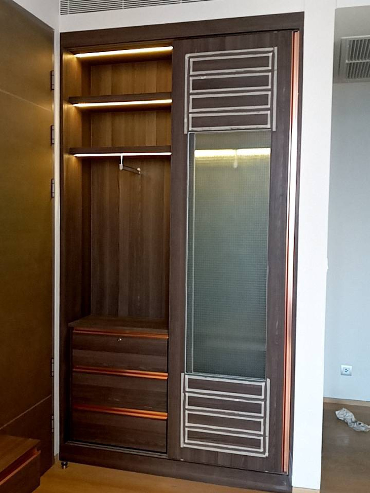 For SaleCondoSilom, Saladaeng, Bangrak : Best Price 🔥 For Sell Saladaeng One, very beautiful room, fully decorated, high floor, city view, very good price.