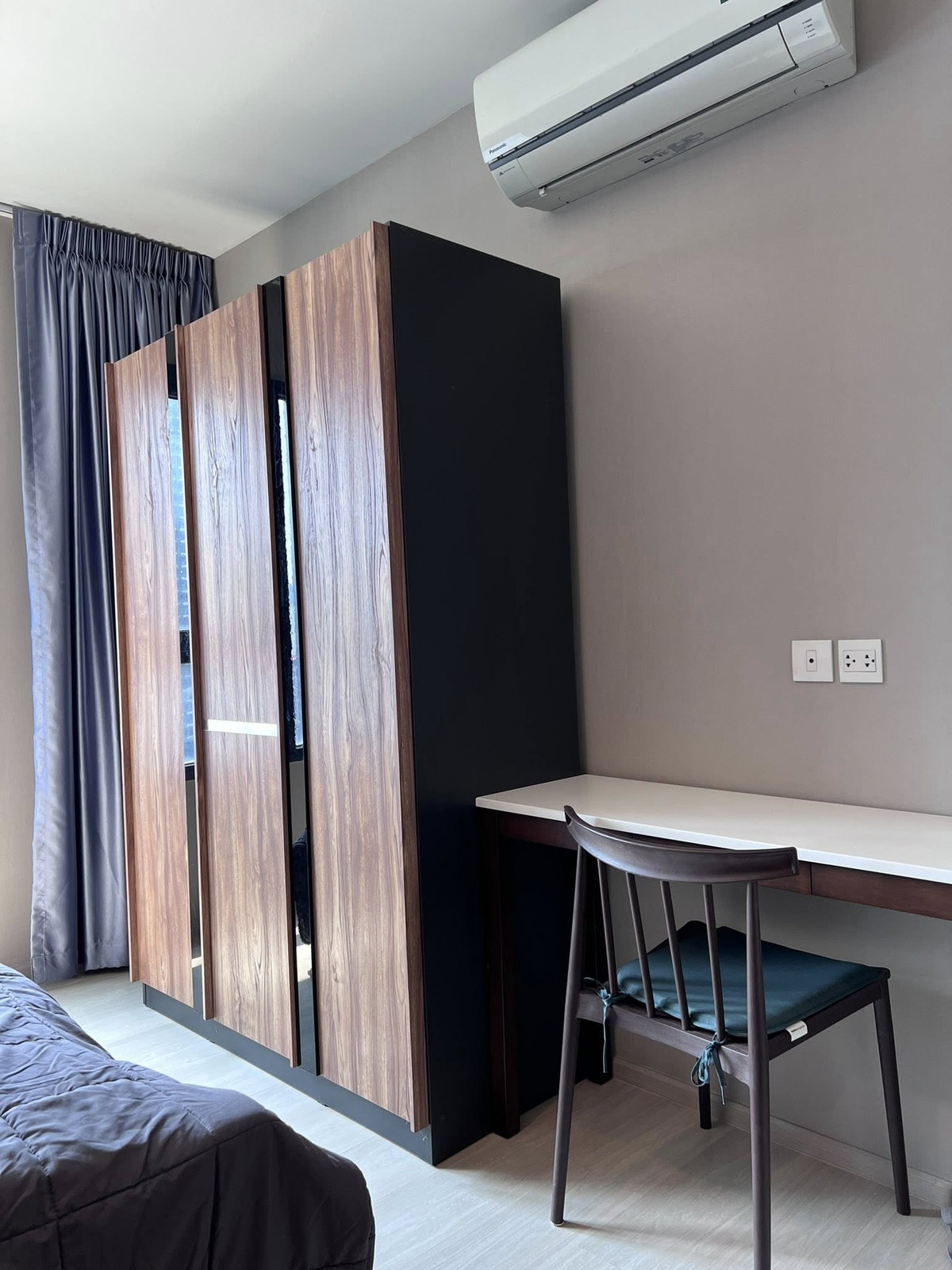 For RentCondoRama9, Petchburi, RCA : Urgent, hurry and reserve now ‼️ For rent Life Asoke - Phetchaburi 🔥 Very beautiful room, fully furnished + has a washing machine 📍 Ready to move in (responds to chats and answers calls very quickly)