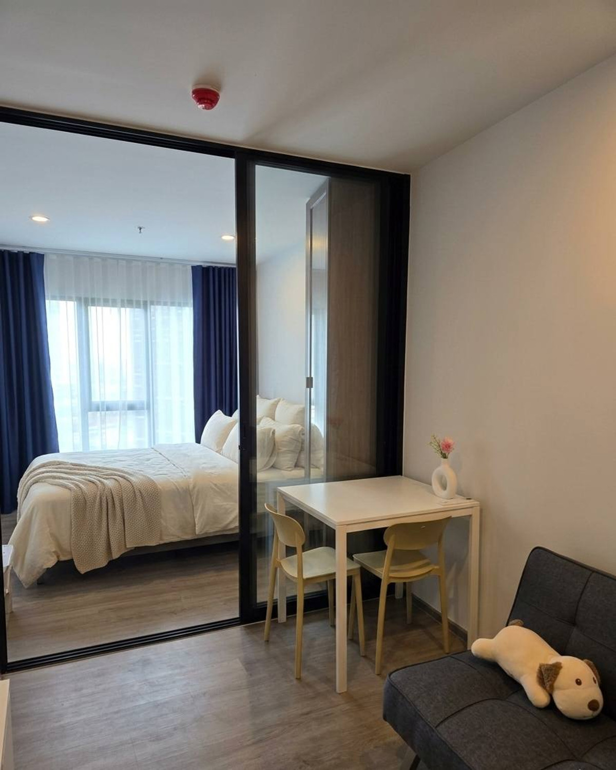 For RentCondoThaphra, Talat Phlu, Wutthakat : For Rent: Regent Home Wutthakat 1 bedroom, 1 bathroom, beautiful room, fully furnished. Ready to move in