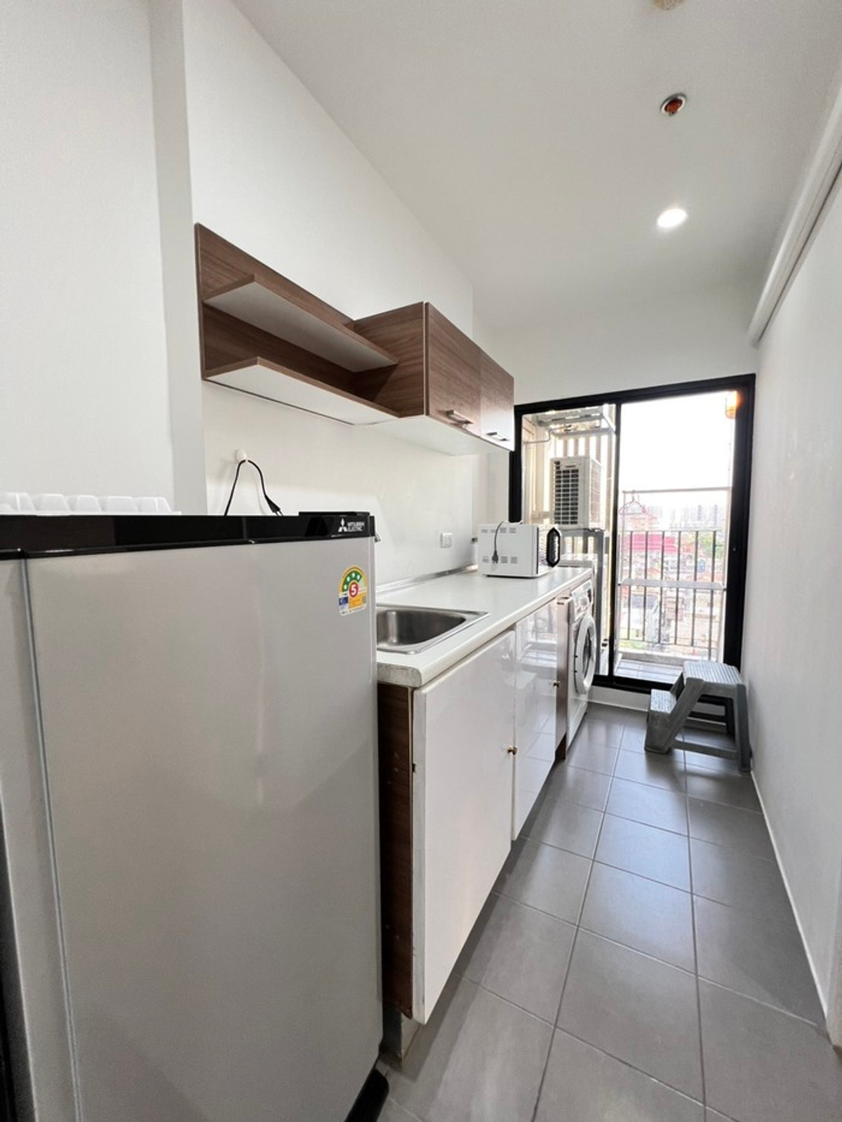 ให้เช่าคอนโดบางซื่อ วงศ์สว่าง เตาปูน : [ปล่อยเช่า ] คอนโด เดอะทรี อินเตอร์เชนจ์ | 𝗧𝗛𝗘 𝗧𝗥𝗘𝗘 𝗜𝗡𝗧𝗘𝗥𝗖𝗛𝗔𝗡𝗚𝗘  [ 2ห้องนอน2ห้องน้ำ 58 ตรม.]