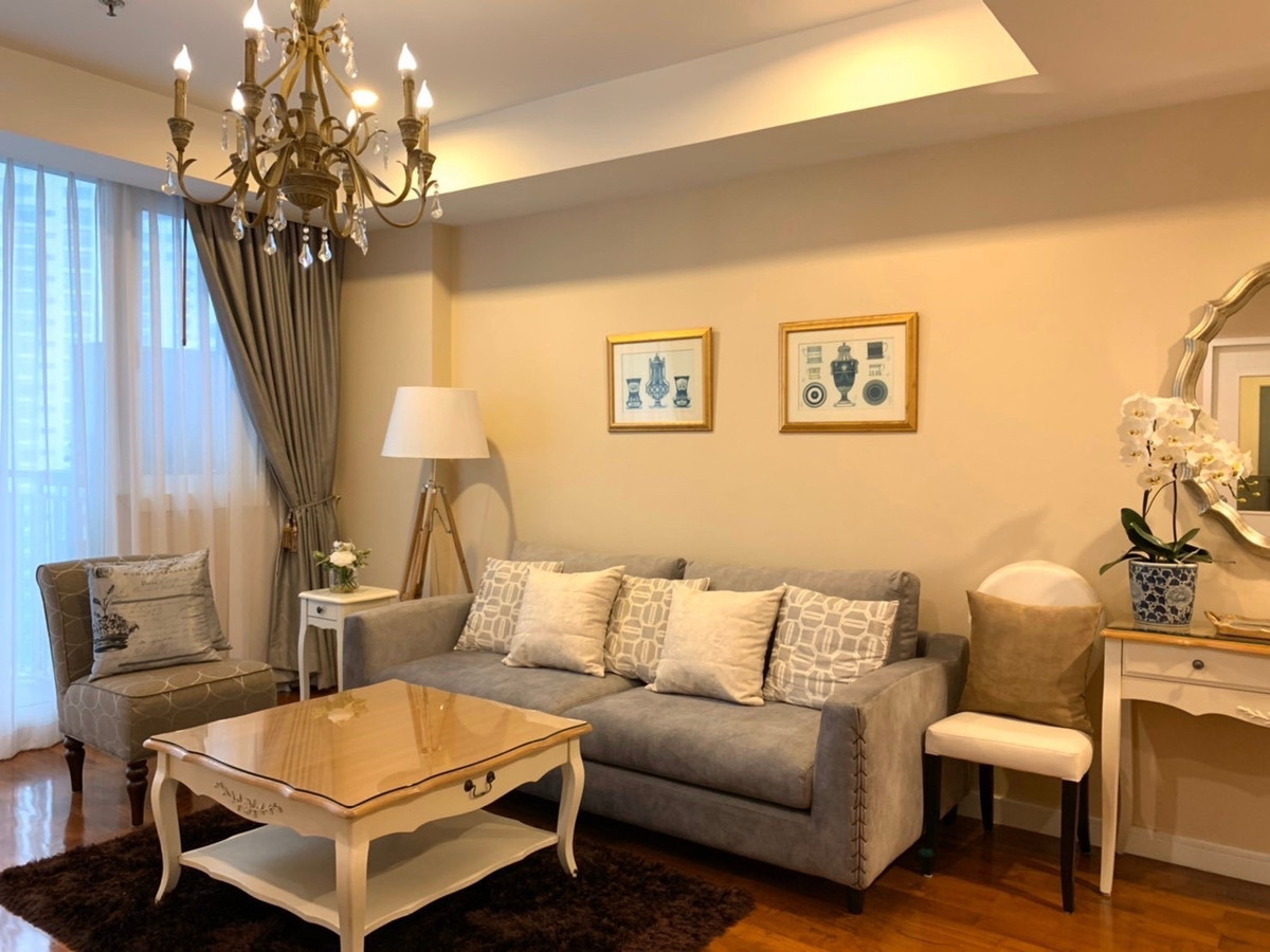 For RentCondoSukhumvit, Asoke, Thonglor : Condo for rent, Baan Siri 24, near BTS Phrom Phong, beautiful room, good price, ready to move in.