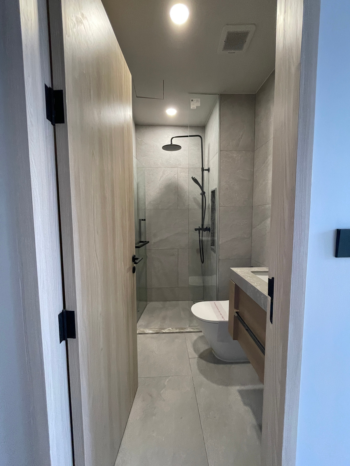 For SaleCondoAri,Anusaowaree : [Urgent sale!] Master Penthouse 89 sq m @Aritier Ari | 150% parking, maximum privacy in Ari! 