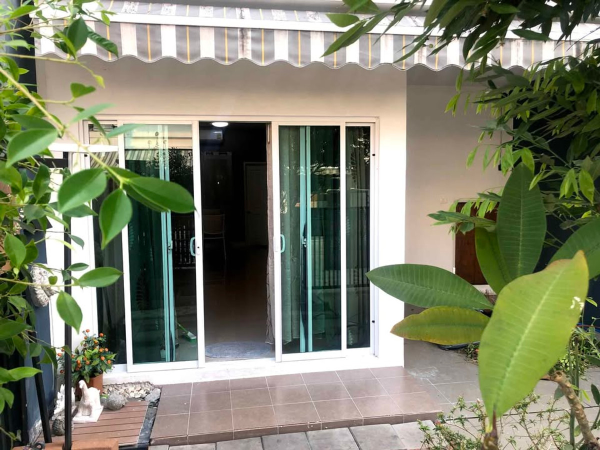 ให้เช่าทาวน์โฮมพระราม 5 ราชพฤกษ์ บางกรวย : ให้เช่าทาวน์โฮม พลีโน่ พระราม5-ปิ่นเกล้า เฟอร์นิเจอร์ครบ พร้อมเข้าอยู่ ทำเลใกล้เมือง ปิ่นเกล้า ราชพฤกษ์ ใกล้ กฟผ.  ใกล้รถไฟฟ้าแด'