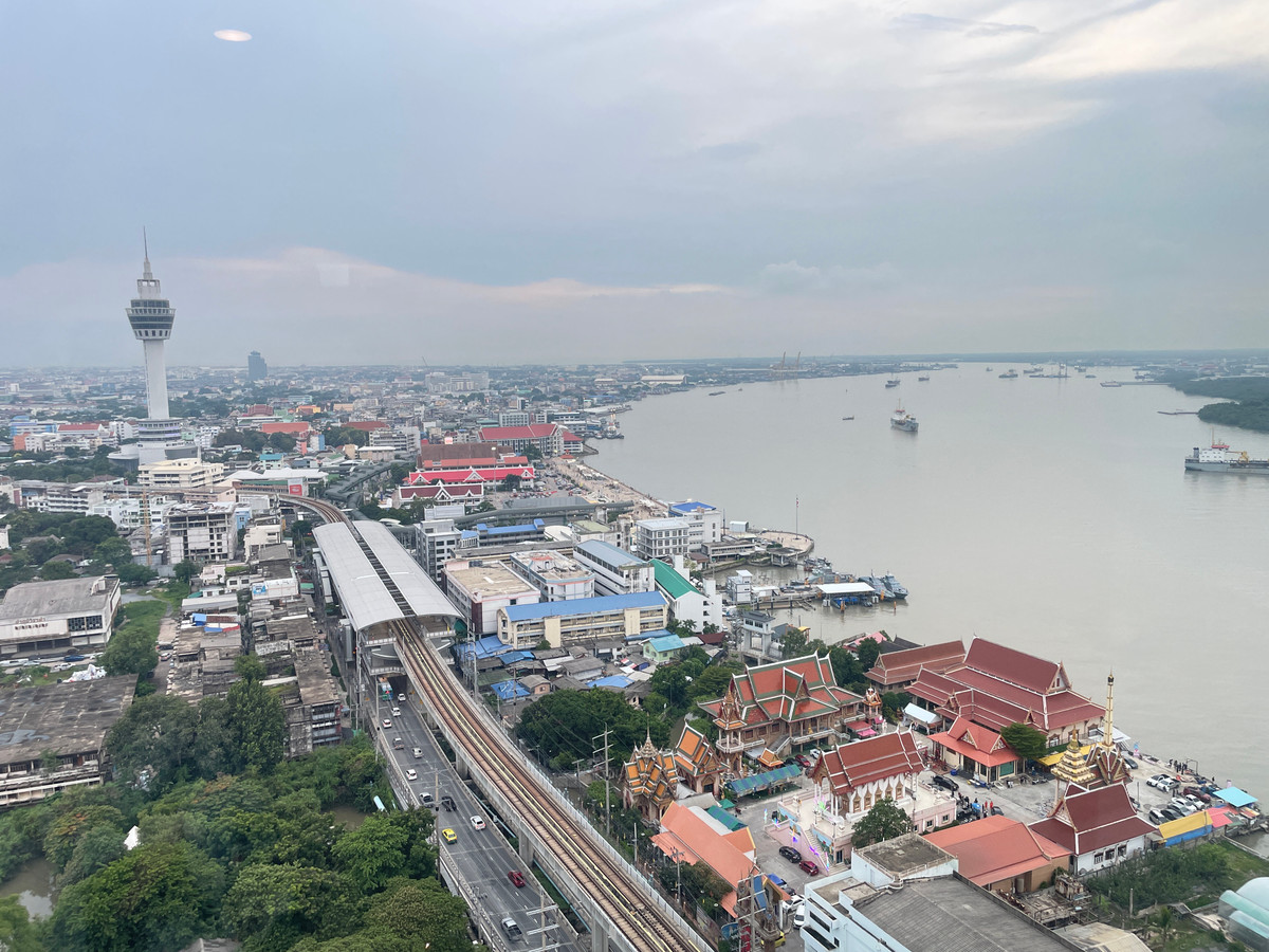 ขายคอนโดสมุทรปราการ สำโรง : คอนโดวิวแม่น้ำ ติด BTS เพียง 150 เมตร ไนท์บริดจ์ สกาย ริเวอร์ โอเชี่ยน [KnightsBridge Sky River Ocean] ปากน้ำ รีโนเวท ใหม่ พร้อมอยู่