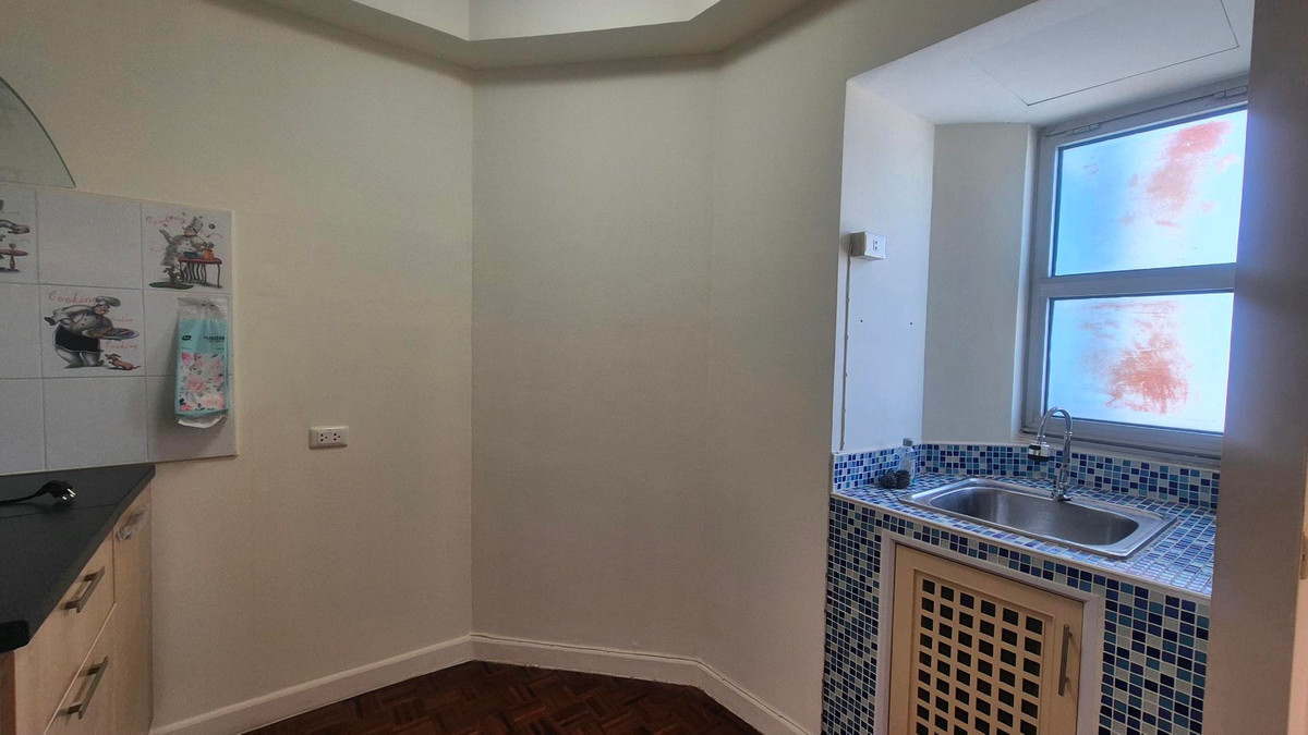 ให้เช่าคอนโดแจ้งวัฒนะ เมืองทอง : ปล่อยเช่าคอนโด ย่านเมืองทอง 3 ห้องนอน 