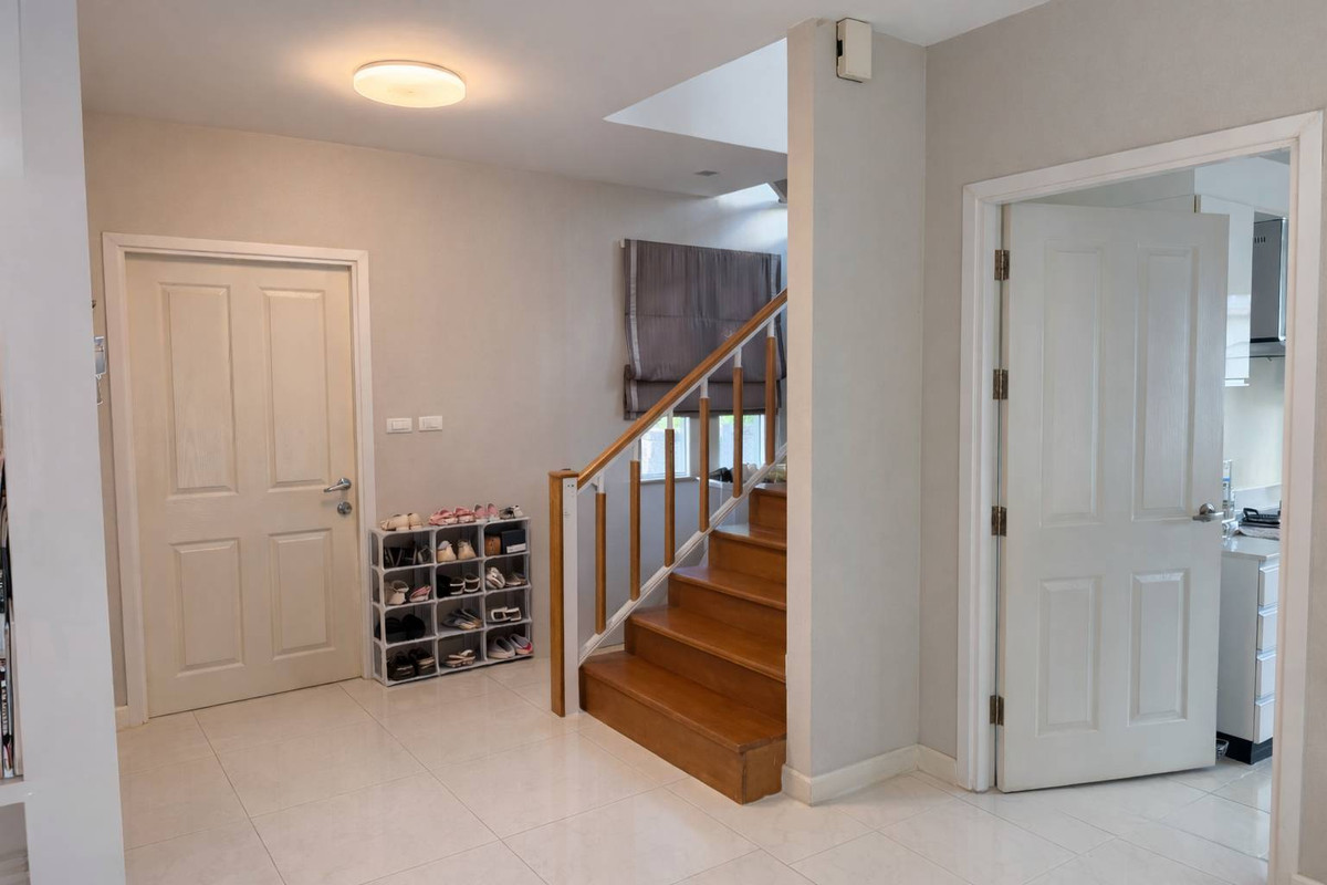 ขายบ้านบางแค เพชรเกษม : 95536 - ขาย บ้านเดี่ยว The Plant บางแค หลังใหญ่ บนถนนเมนของหมู่บ้าน เนื้อที่ 60.2 ตรว. พื้นที่ใช้สอย 194 ตรม.