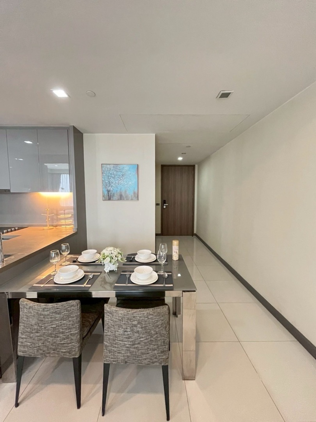 ขายคอนโดสีลม ศาลาแดง บางรัก : ⭐️M-SILOM⭐️For-Sell 2Bedroom 87sq.m 18.5MB Contact Us🫡