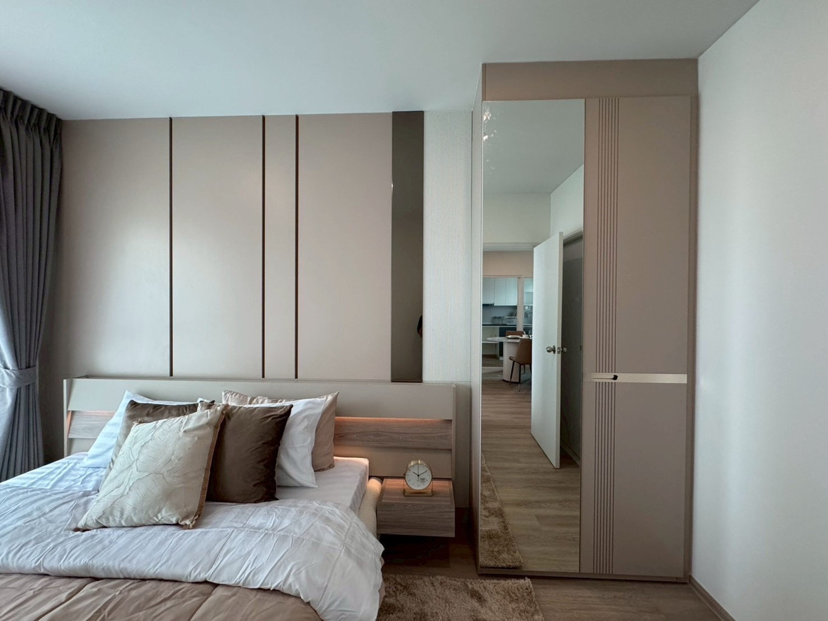 ขายคอนโดปิ่นเกล้า จรัญสนิทวงศ์ : ขาย ลุมพินี วิลล์ จรัญ ไฟฉาย 2ห้องนอน 1ห้องน้ำ 44ตรม ห้องใหม่ มือหนึ่ง ฟรีแอร์ คอนโดใกล้ MRT จรัญ13 MRT ไฟฉาย รพ.ศิริราช