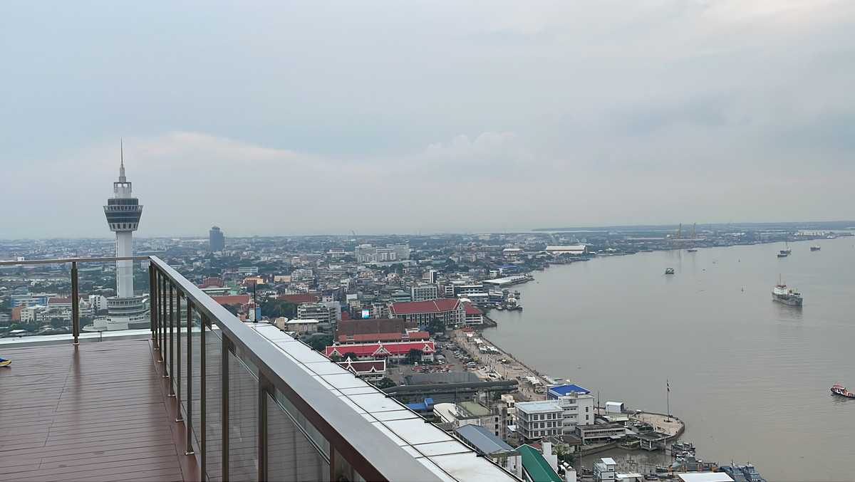 ขายคอนโดสมุทรปราการ สำโรง : คอนโดวิวแม่น้ำ ติด BTS เพียง 150 เมตร ไนท์บริดจ์ สกาย ริเวอร์ โอเชี่ยน [KnightsBridge Sky River Ocean] ปากน้ำ รีโนเวท ใหม่ พร้อมอยู่