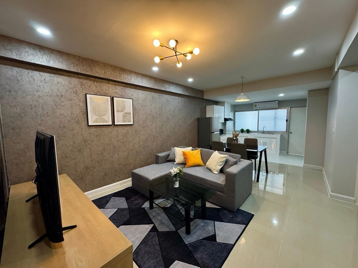 ให้เช่าคอนโดพระราม 9 เพชรบุรีตัดใหม่ RCA : #R9582 🎉 090369 ให้เช่าคอนโด Siam Condominium (Rama9)